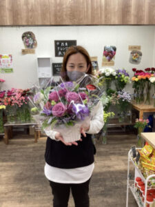 お花たちには厳しい季節