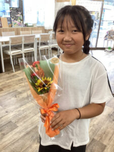 お花は元気に笑顔を