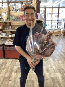 お花もだんだん秋色に