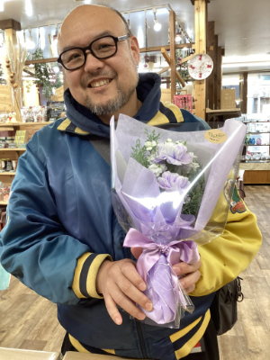 店内は冬の針葉樹の香りでいっぱい！