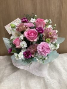 店内は冬の針葉樹の香りでいっぱい！