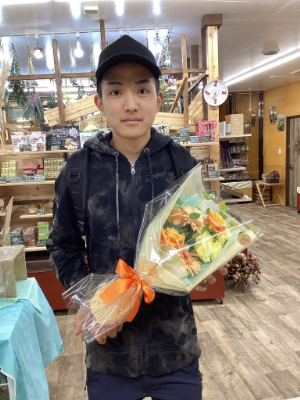 店内は冬の針葉樹の香りでいっぱい！