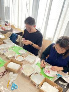 ポーセラーツ教室の生徒さん。